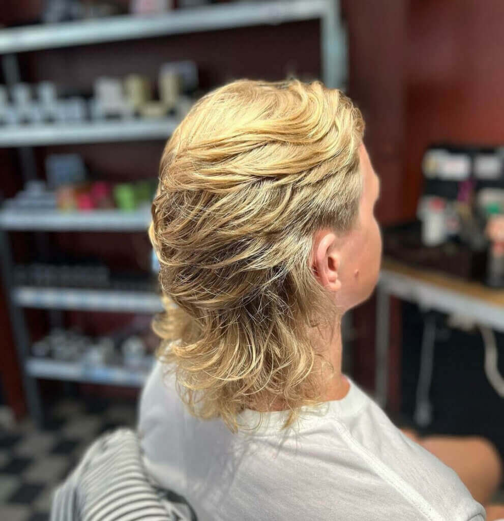 pitkä muletti hiustyyli