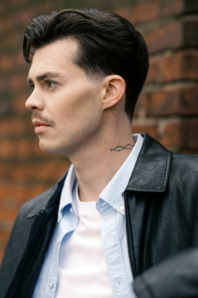 Taper Flow hiustyyli sivulta 2026 – Miesten hiustrendit – GROOM Parturit