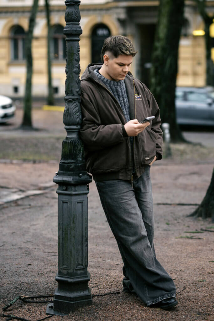 20v burst fade hiustyyli kauempaa läheltä 2026 – Miesten hiustrendit – GROOM Parturit